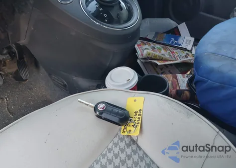 2017 Fiat 500 Pop z USA, uszkodzony, nr VIN 3C3CFFKR9HT530366